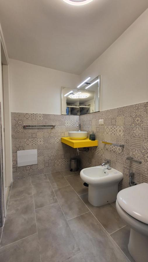La Casa Di Bruno Suites Napoli Esterno foto