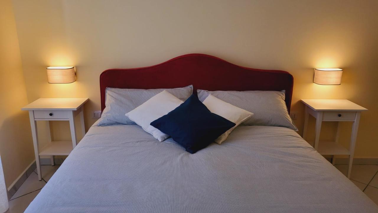 La Casa Di Bruno Suites Napoli Esterno foto