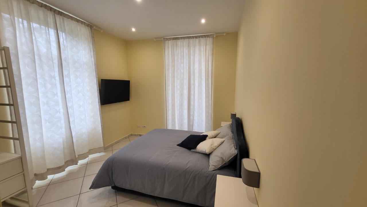La Casa Di Bruno Suites Napoli Esterno foto